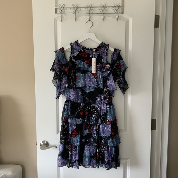 Alice + Olivia Nichola Cold Shoulder Ruffled Dress - Picture 7 of 9